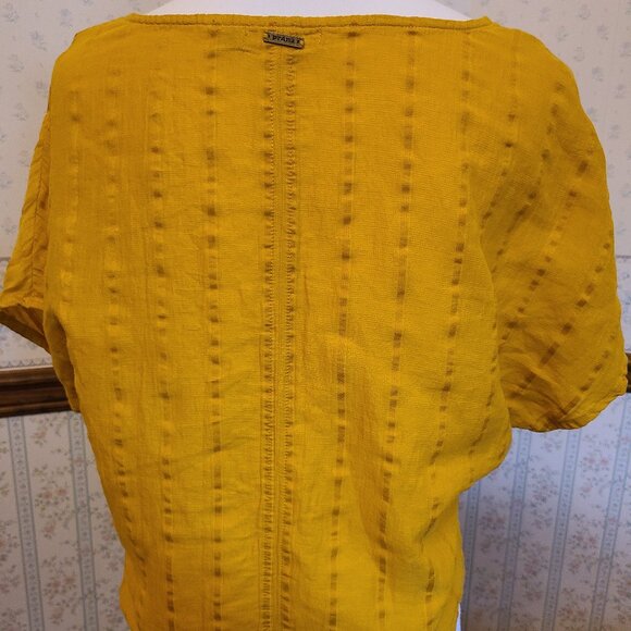 PRANA V-NECK BUTTON DOWN TIE CROP SHIRT | ORGANIC COTTON | MARIGOLD | SIZE M - Picture 4 of 6